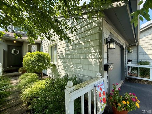 376 Summerhaven Drive N, Manlius, NY, 13057 | Card Image