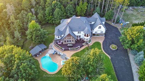 6 Pinehurst Lane, Minesing, ON, L9X0C7 | Card Image