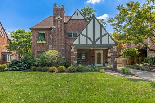 144 Patterson Rd, Oakwood, OH, 45419-3444 | Card Image