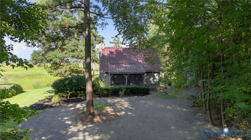 21407 Old Neck Rd, Charles City, VA, 23030-4127 | Card Image