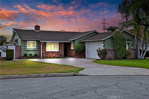 9249 Buell St, Downey, CA, 90241-2803 | Card Image