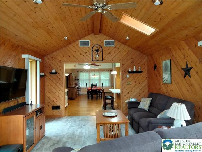 3956 Blacksmith Rd, House other with 3 bedrooms, 3 bathrooms and null parking in New Tripoli PA | Image 9