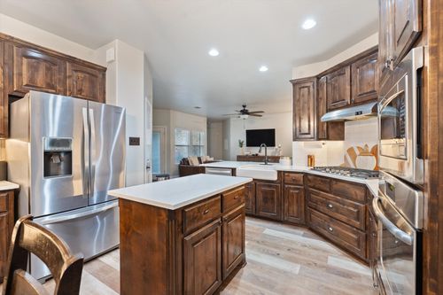1060 Shady Lane Dr, Rockwall, TX, 75087-6131 | Card Image