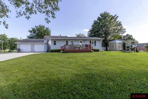 439 1st St, Nicollet, MN, 56074-2000 | Card Image