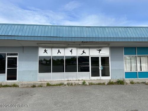 e-51775 Kenai Spur Hwy, Nikiski, AK, 99611-9269 | Card Image
