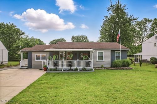 245 North Rd, Niles, OH, 44446-2057 | Card Image