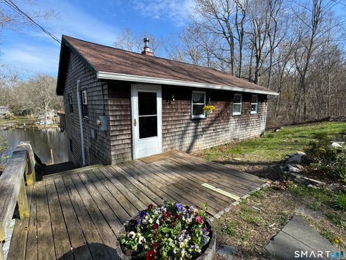 389-C Wyassup Rd, North Stonington, CT, 06359-1156 | Card Image
