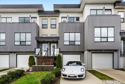 4 - 36099 Waterleaf Pl, Townhouse with 3 bedrooms, 2 bathrooms and 2 parking in Abbotsford BC | Image 2