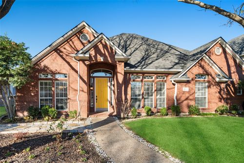 3923 Belton Dr, Dallas, TX, 75287-4805 | Card Image