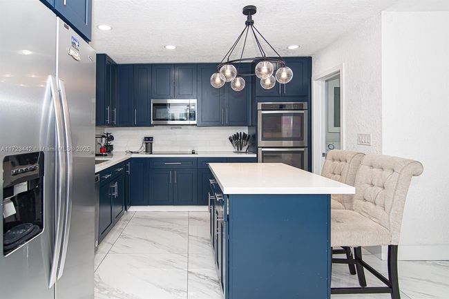 8612 Miramar Blvd, House other with 4 bedrooms, 2 bathrooms and null parking in Miramar FL | Image 4
