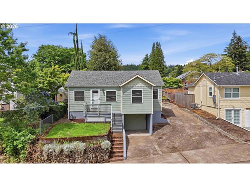 1321 Ne Dallas St, Camas, WA, 98607 | Card Image