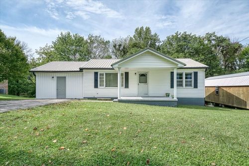 671 Lemont And Yates Mountain Rd, Spencer, TN, 38585-3656 | Card Image