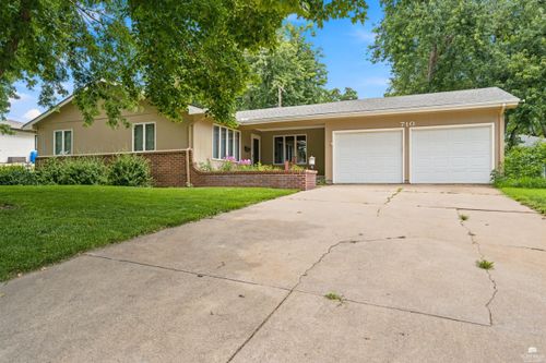 710 Parkview Drive, Wamego, KS, 66547 | Card Image