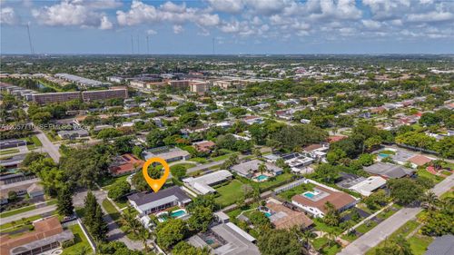 5001 Madison St, Hollywood, FL, 33021-7125 | Card Image