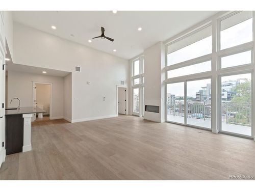 206-1643 Boulder St, Denver, CO, 80211-5276 | Card Image