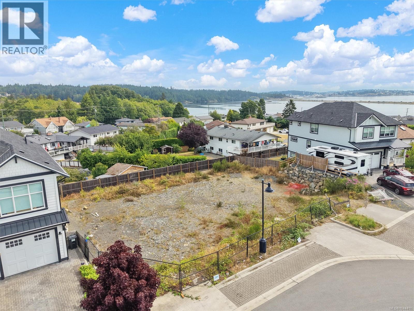 Land in Colwood