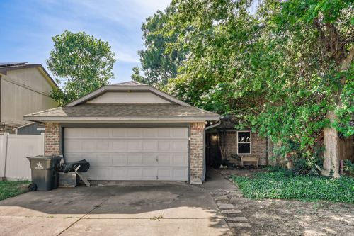 4811 Abbott Ave, Arlington, TX, 76018-1246 | Card Image