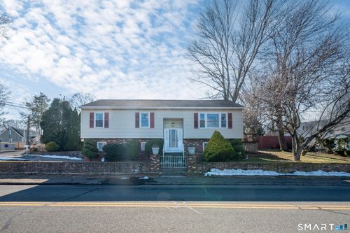 50 Farm Street, Danbury, CT, 06811 | Card Image
