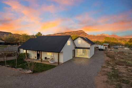 72 S Mill St, Virgin, UT, 84779-7705 | Card Image