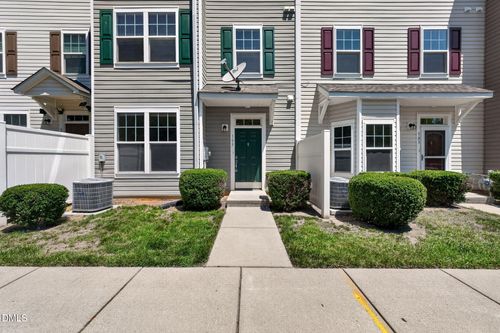 105-11100 Gwynn Oaks Dr, Raleigh, NC, 27614-7463 | Card Image