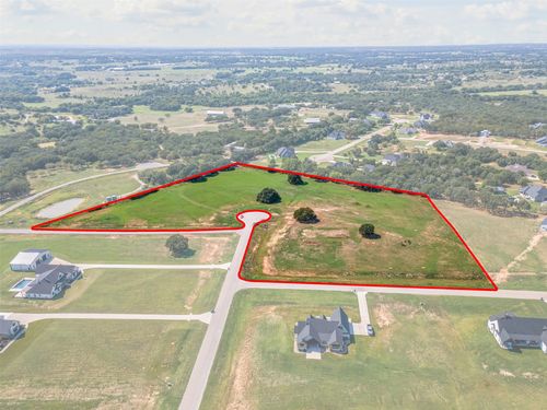 4001 Margarets Mdw, Weatherford, TX, 76087-7060 | Card Image