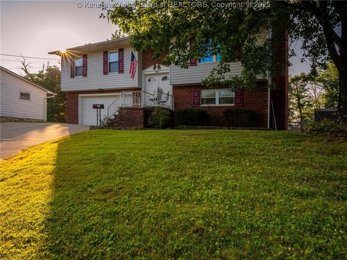 188 Spruce Ln, Poca, WV, 25159-9639 | Card Image