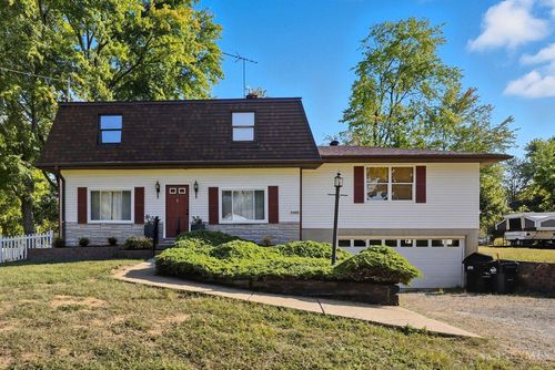 4466 Eva Ln, Batavia, OH, 45103-1136 | Card Image