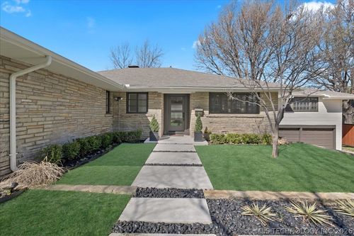 3138 S Zunis Pl, Tulsa, OK, 74105-2235 | Card Image