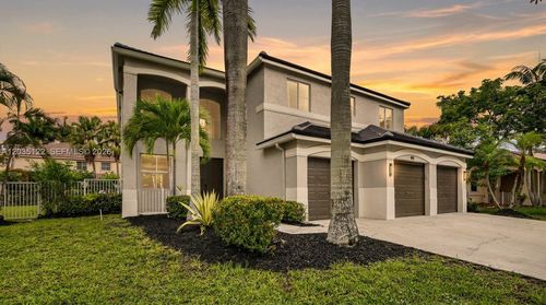 841 Lavender Cir, Weston, FL, 33327-2440 | Card Image