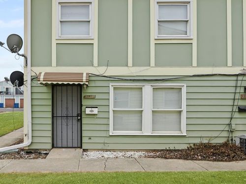 2529 Cedar Glen Dr, Lynwood, IL, 60411 | Card Image