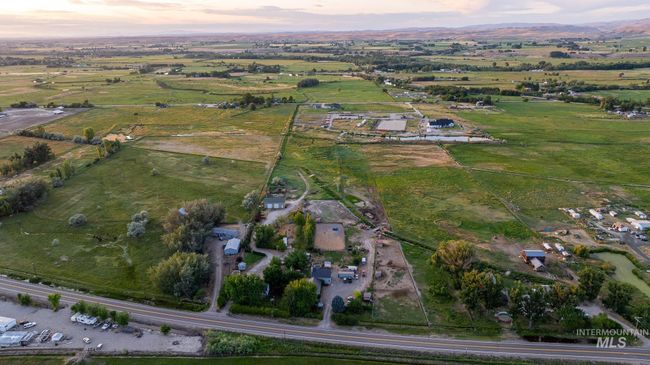 7110 W Highway 52, House other with 3 bedrooms, 1 bathrooms and 6 parking in Emmett ID | Image 42