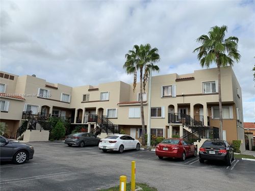 apt-524-551 Nw 82nd Ave, Miami, FL, 33126-6901 | Card Image