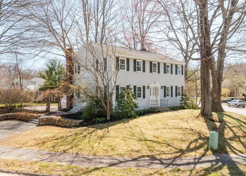 46 Birchvale Drive, Portland, ME, 04102 | Card Image