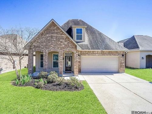8624 Arabella Ave, Baton Rouge, LA, 70820-8346 | Card Image