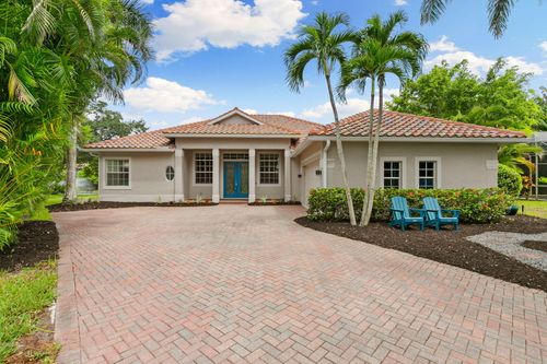 3917 Fabienne Ct, Naples, FL, 34109-0778 | Card Image