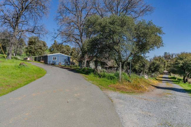 5266 Del Sol Ln, House other with 3 bedrooms, 2 bathrooms and null parking in San Andreas CA | Image 5
