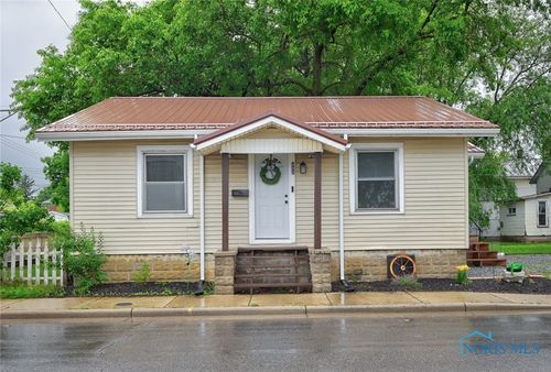 525 Western Ave, Findlay, OH, 45840-2307 | Card Image