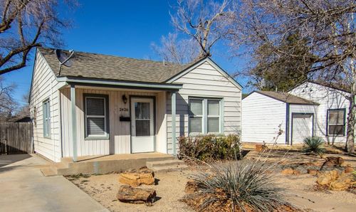2426 26th Street, Lubbock, TX, 79411 | Card Image