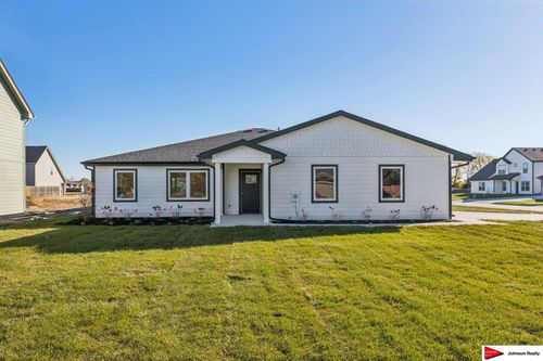 1205 S Lakewood St, Valley, NE, 68064-9807 | Card Image