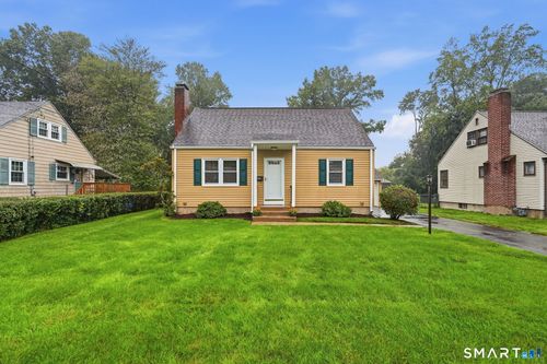 120 White St, Manchester, CT, 06042-3128 | Card Image