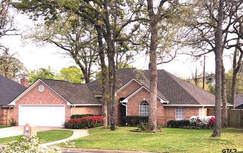 3305 Oak Village Dr, Tyler, TX, 75707-1627 | Card Image