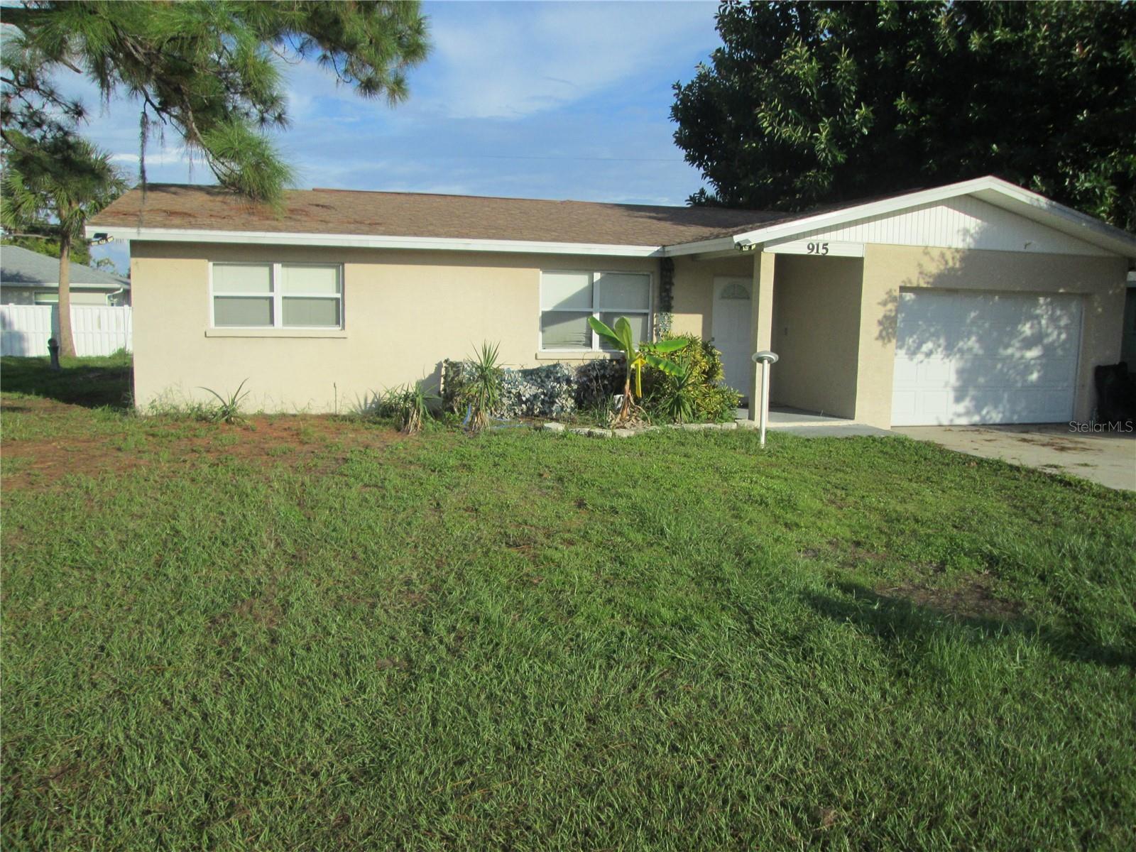 Nantucket Rd, Venice, FL 34293