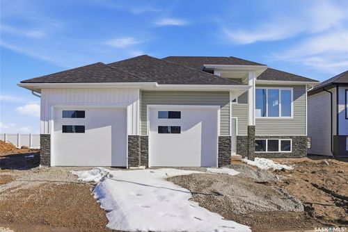 816 Ballesteros Cres, Warman, SK, S0K4S4 | Card Image