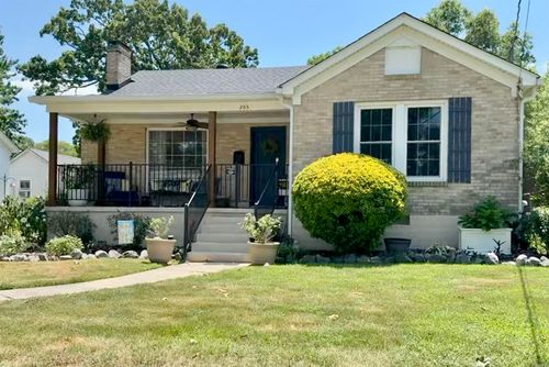 205 Oakwood Avenue, Hot Springs, AR, 71913 | Card Image