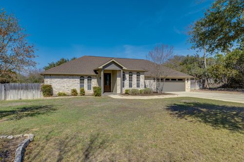 33 Brookmeadow Dr, Wimberley, TX, 78676-2606 | Card Image
