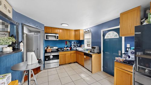 1332 A St, Elmont, NY, 11003-3333 | Card Image