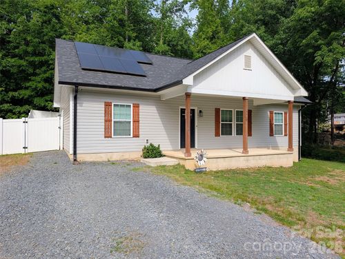 1329 Columbus St, Albemarle, NC, 28001-8511 | Card Image