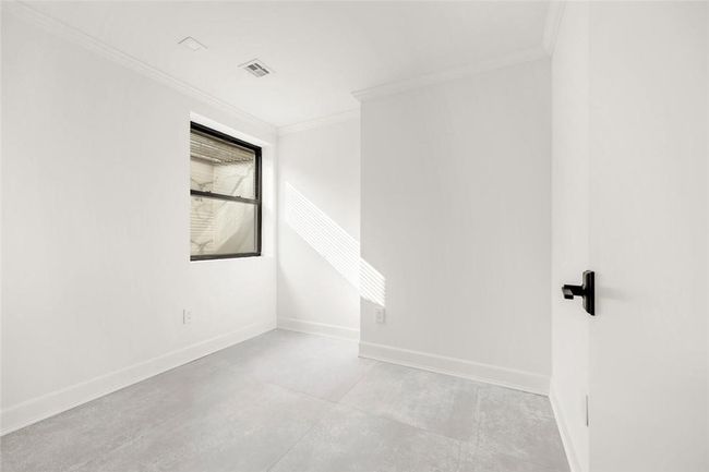 14 White Plains Rd, House other with 4 bedrooms, 4 bathrooms and 3 parking in Bronxville NY | Image 25