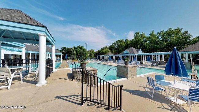 LUXURIOUS POOL | Image 28