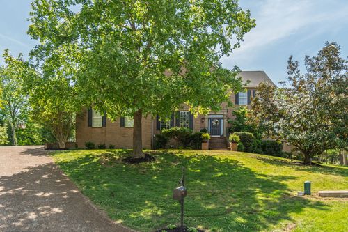 9015 Grey Pointe Ct, Brentwood, TN, 37027-8142 | Card Image